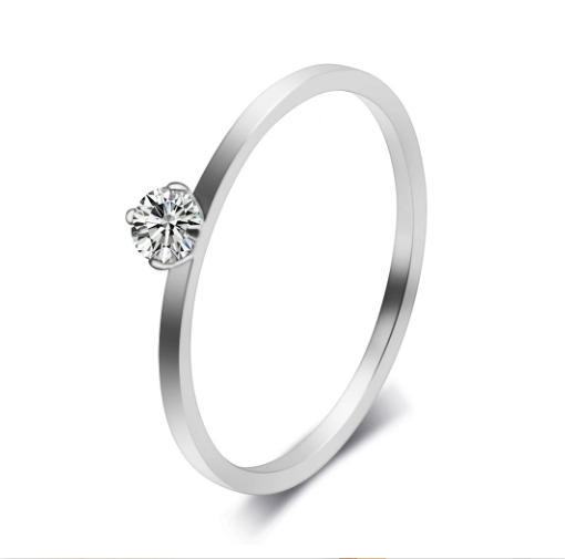 Bague Élisa en acier inoxydable, fine et élégante, ornée d’une pierre brillante. Disponible en or et argent. Résistante à l’eau, hypoallergénique.